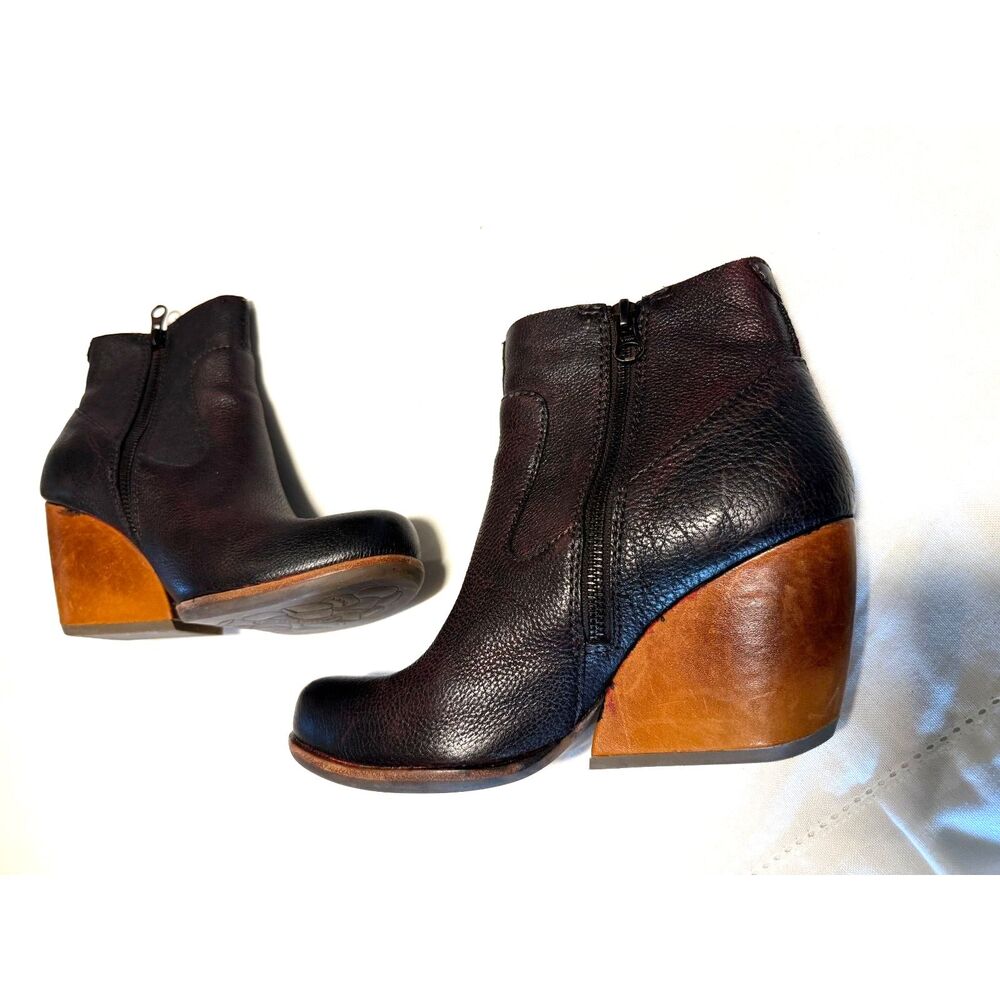Kork Ease Boots Black Leather Wood Heel Sz 7